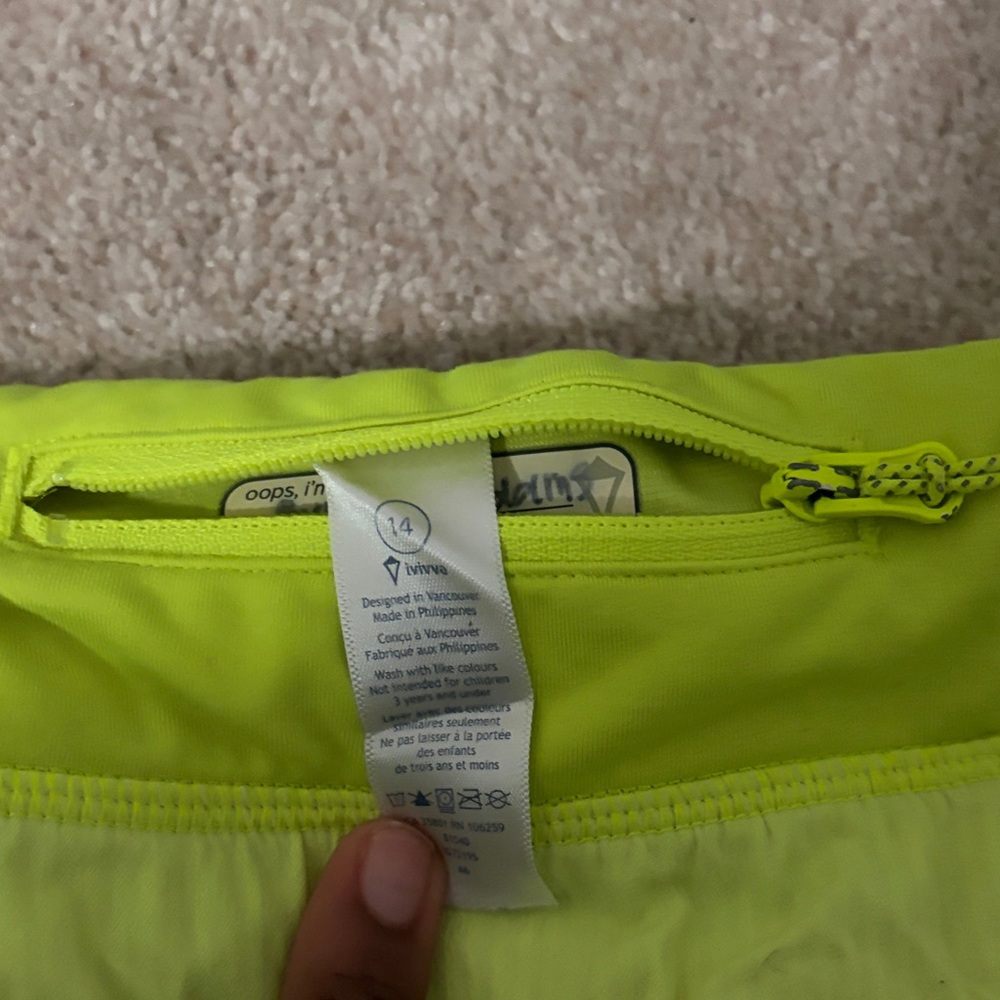 Ivivva bottoms - Picture 4 of 4